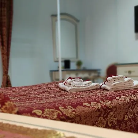 Le Tre Stelle Кальяри