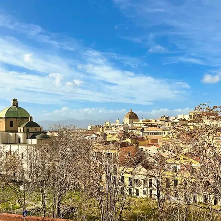 Гостевой дом Le Tre Stelle Кальяри