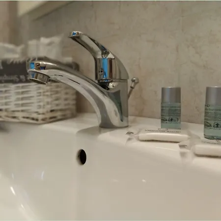 Гостевой дом Le Tre Stelle Кальяри