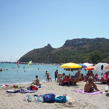 Le Tre Stelle Кальяри